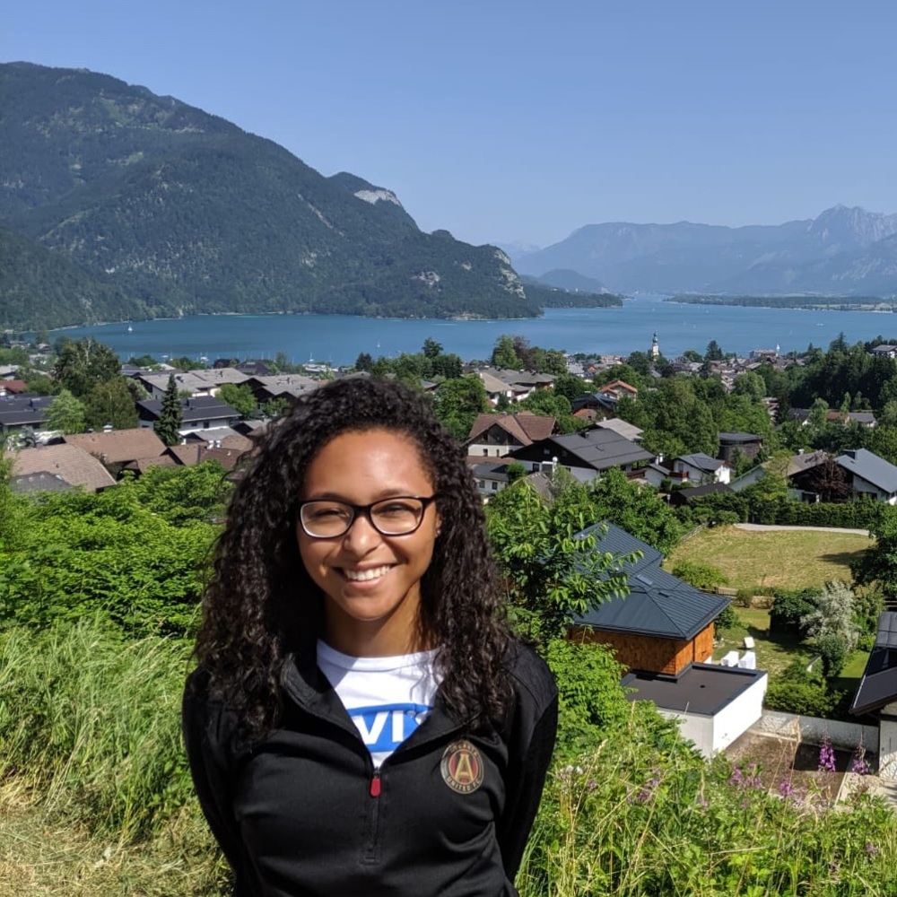 Meet your Posher, Shanay